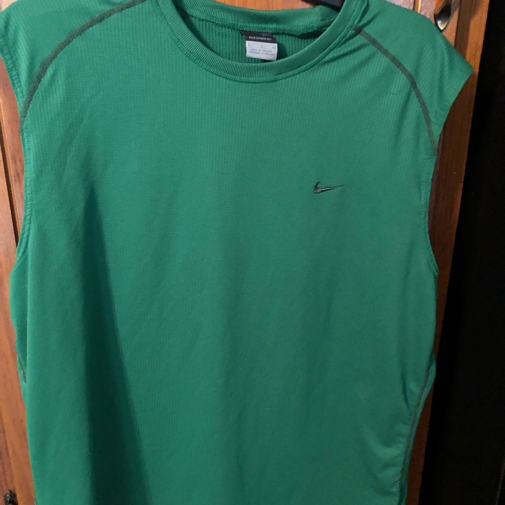 Nike men’s tank top large